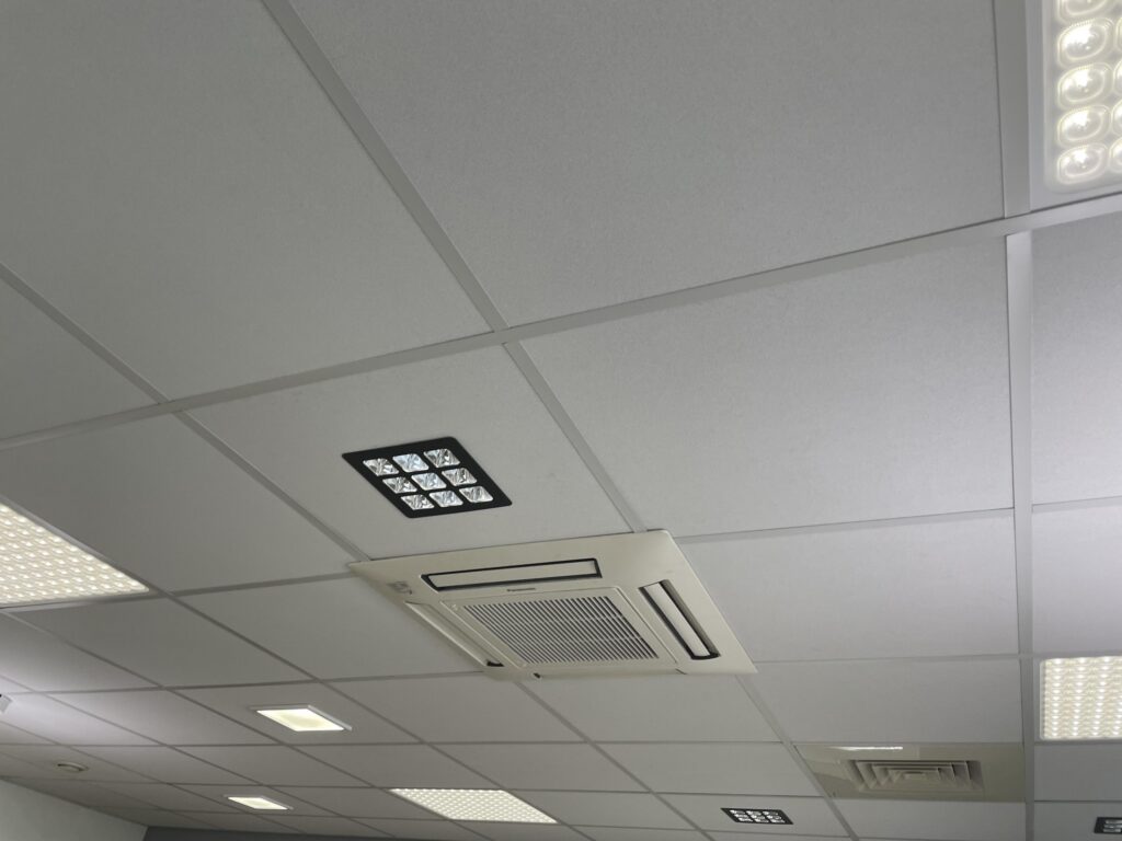 Middenweg 14 – Foto