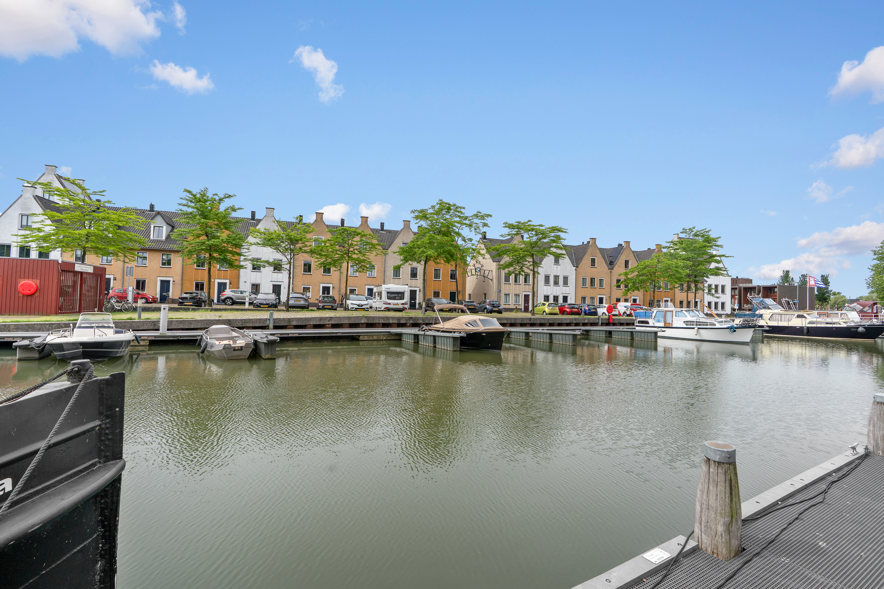 IJzerwerf 6 – Hoofdfoto