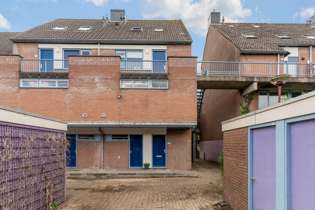 Zwaardenburg 105 – Hoofdfoto
