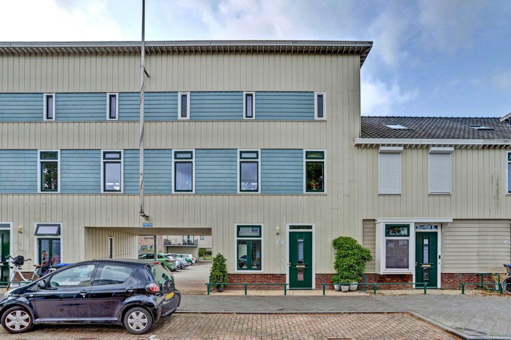 Theo van Doesburgstraat 107 – Hoofdfoto
