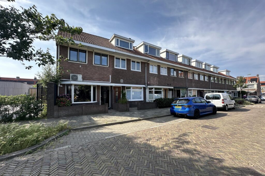 Larixstraat 12 – Hoofdfoto